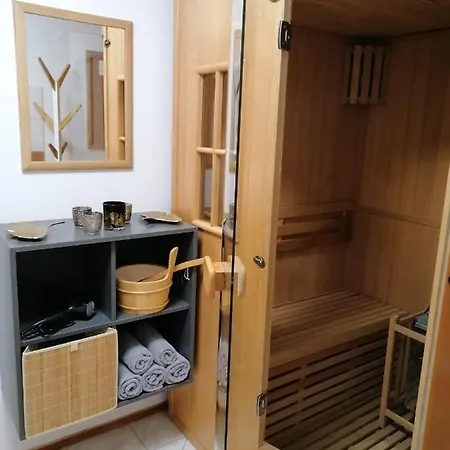 Apartma Metija Lux Z Savno *