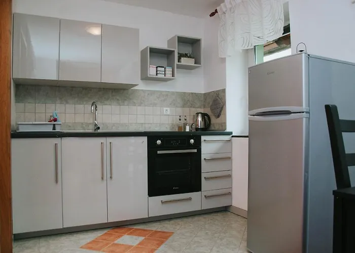 Apartma Metija Lux Z Savno